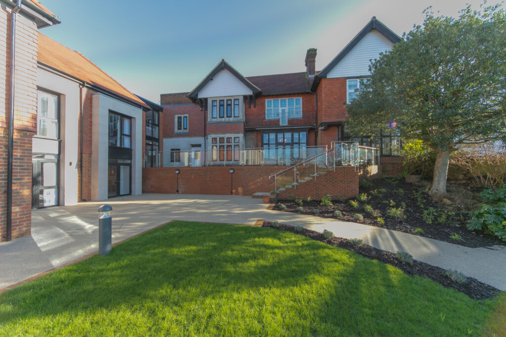 Oaklands Nursing Home